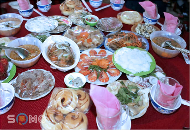 Giải mã giấc mơ đi ăn cỗ, cẩn thận kẻo bỏ lỡ con số thần tài!