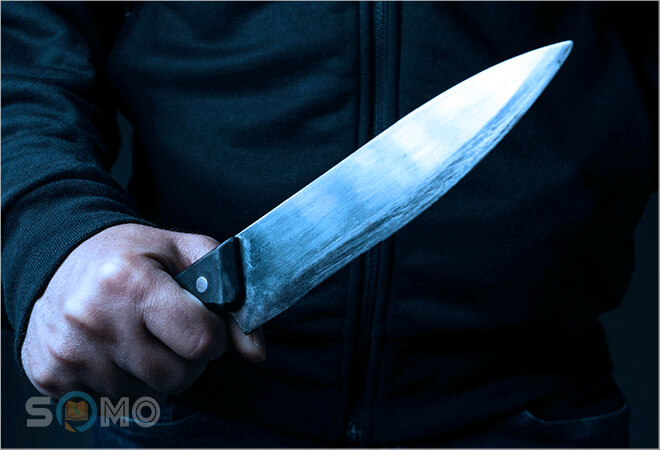 mơ thấy bị đánh bằng dao