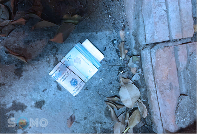 mơ thấy nhặt được tiền đánh con gì