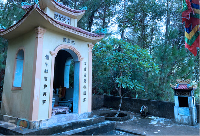 mơ thấy c&aacute;i miếu