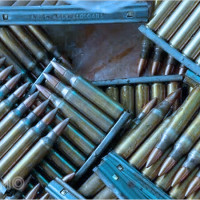 Nhặt băng đạn trong giấc mơ có điềm gì? Gợi ý con số chuẩn xác